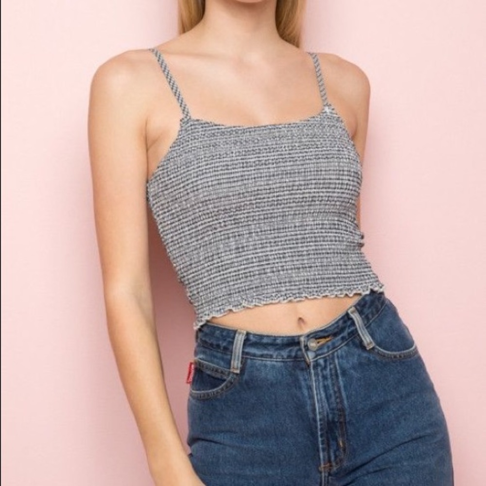 Brandy Melville Izzy top